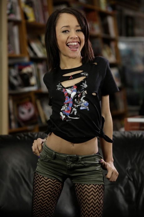 Holly Hendrix model seksu galeria